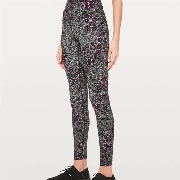 EUC Lululemon Wunder Under High-Rise Tight *Engineered Full-On Luxtreme 28” - 6 - Picture 3 of 11